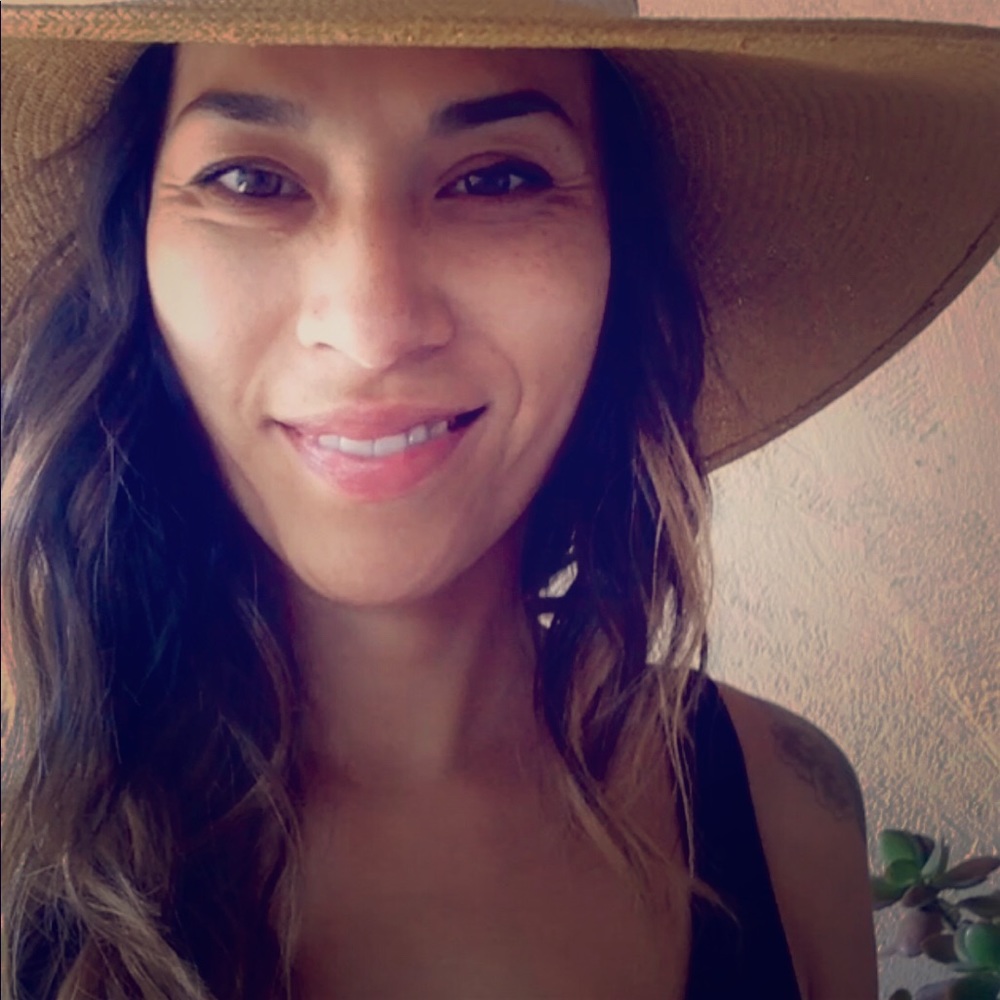 Meet your Posher, Steph <3